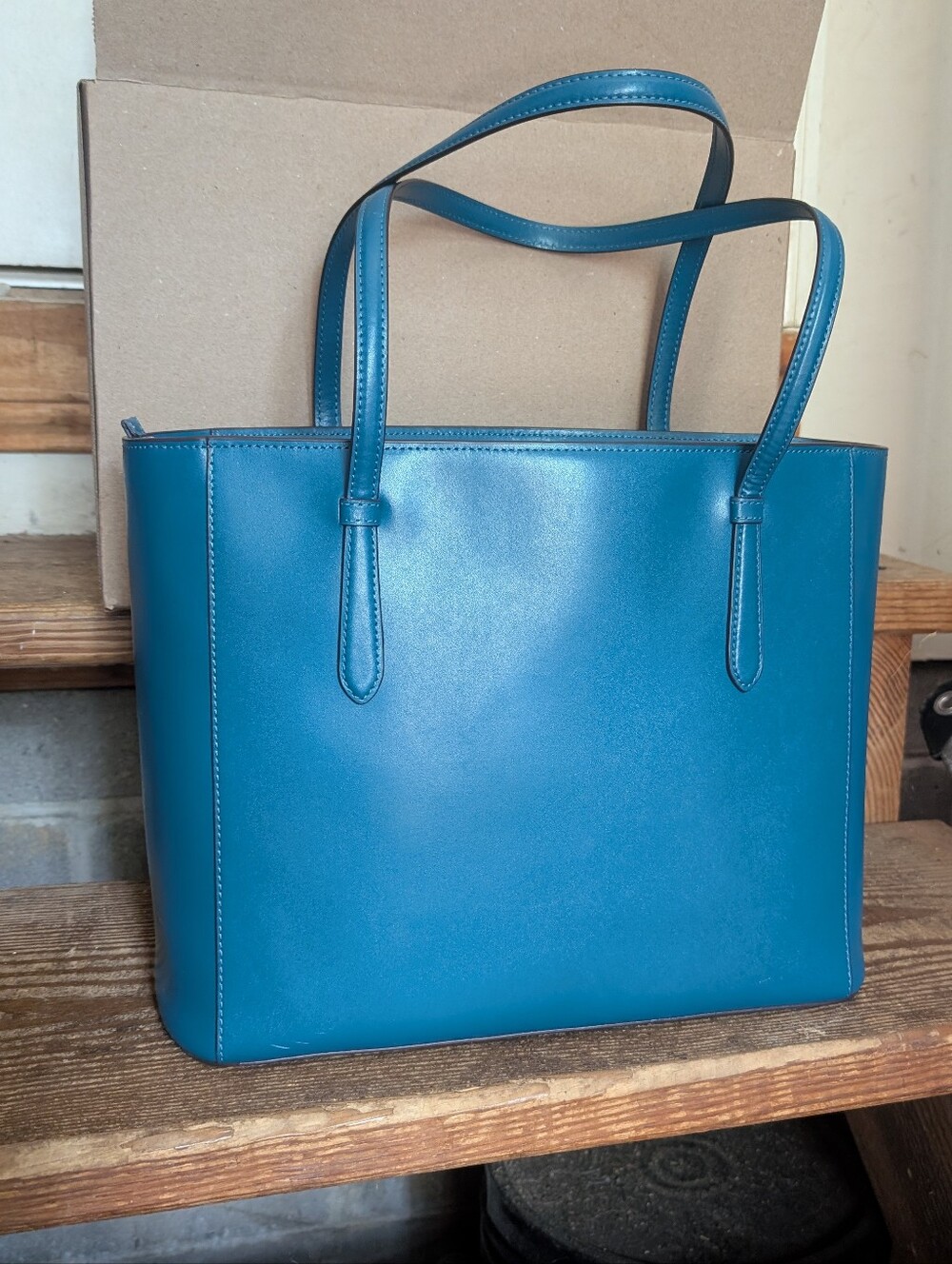 Kate Spade Schuyler - Picture 2 of 4